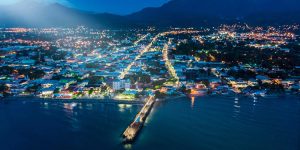 Lee más sobre el artículo La Ceiba: Capital del Ecoturismo en Honduras